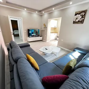 Golden Cherry Apartament