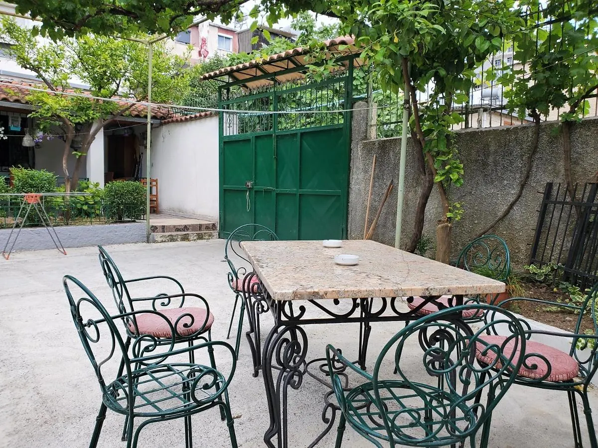Unique Traditional House, Hosted By J&G Tiran